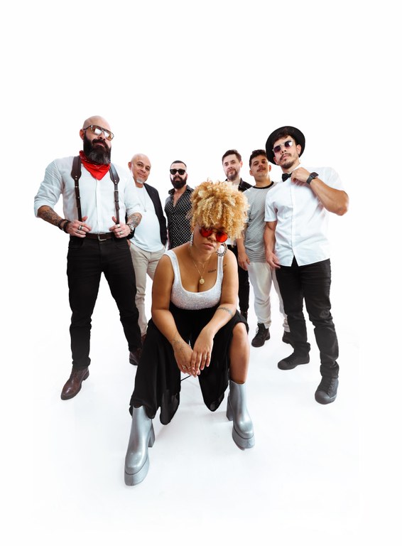 Banda Funkeria faz shows em homenagem a Cassiano Banda Funkeria faz shows em homenagem a Cassiano