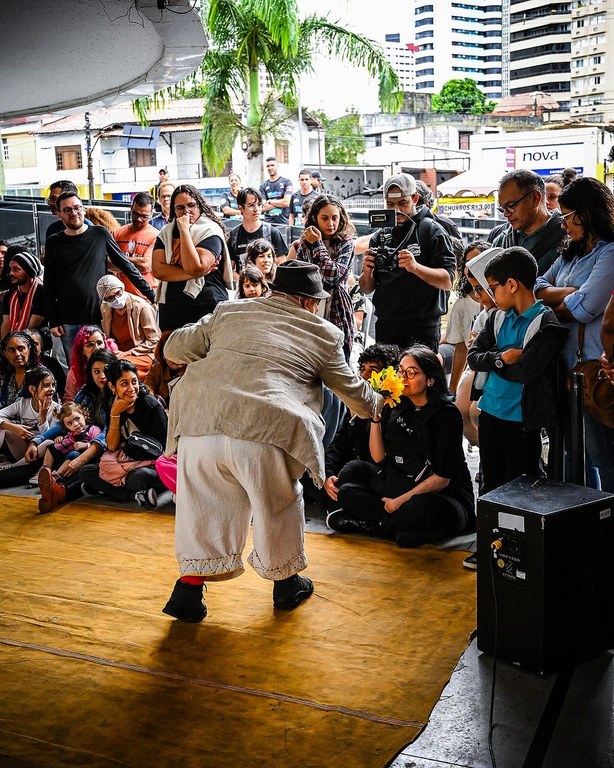 Oficina de Teatro de Rua, com Rondineli de Paula