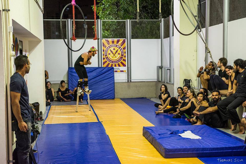 Escola de Circo Djalma Buranhêm