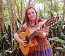 Lua Isa, cantora