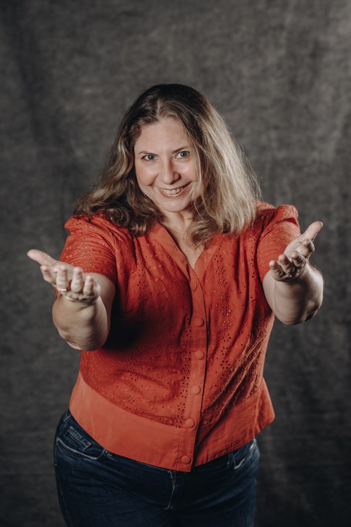 Joriana Pontes ministra oficina de palhaçaria feminina