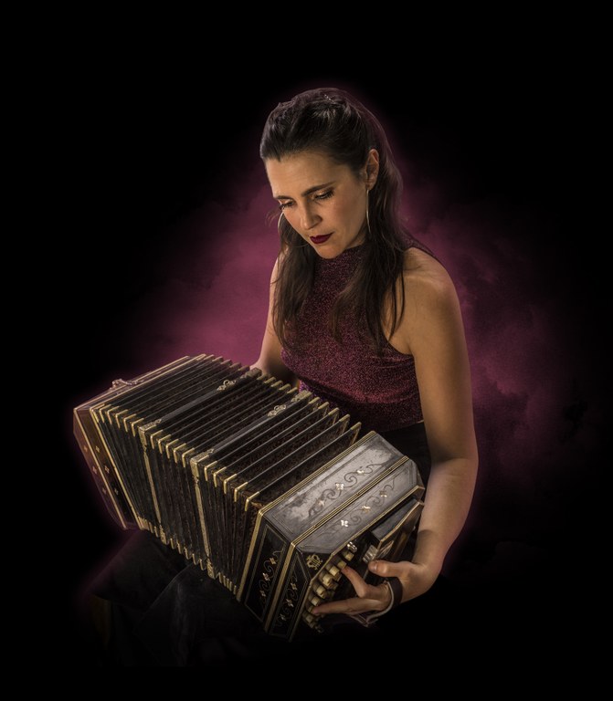 Sofia Calvet, solista